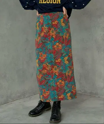 유니티지 올 패턴 자카드 스커트 유니티지