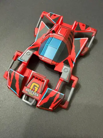 미니 사륜구동 브로켄 기가토 이차원 페인팅 플라스틱 바디 페인팅 완료