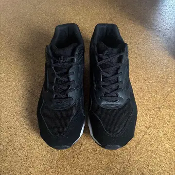 IL BISONTE MIZUNO 스니커즈 블랙 미즈노 일비종떼