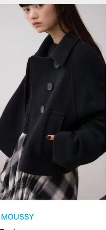 아줄바이마우지 코트