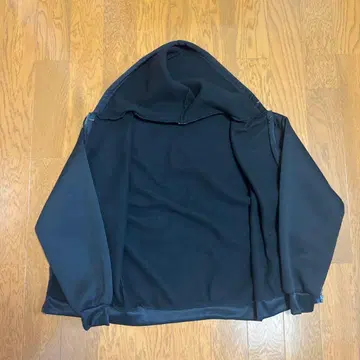 블랙 후드 부착 후드티