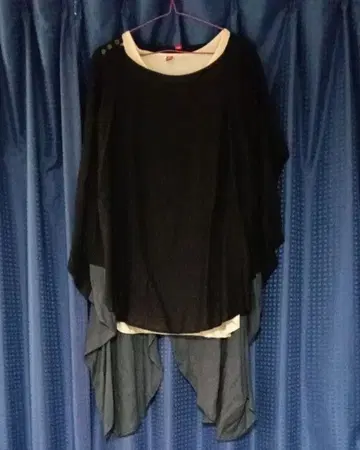 차이하네 타르나도 변형 상의 & 탱크탑 2세트