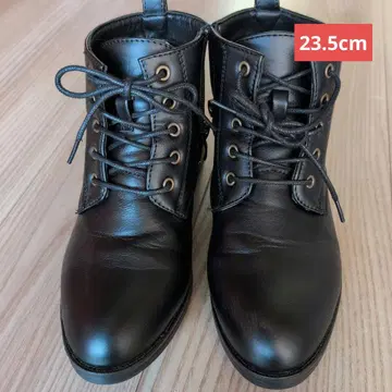 BOBSON 블랙 레이스업 부츠