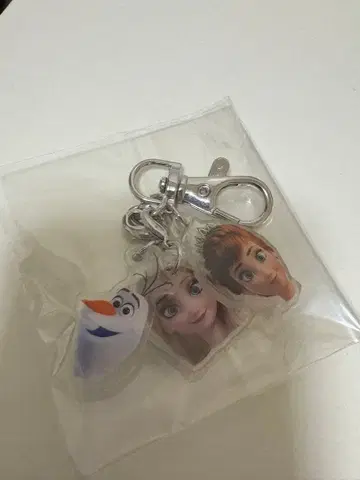 디즈니 프린세스 트리오 아크릴 키체인 안나 엘사 올라프