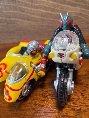 캐릭터 휠 가면라이더 1호 & 사이클론, 키카이다 & 사이드카 세트!