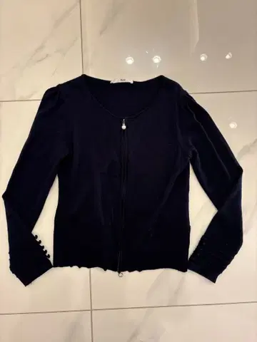 르네 네이비 가디건