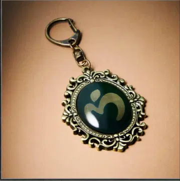 미세스 BABEL no TOH 바벨탑 엠블럼 키링