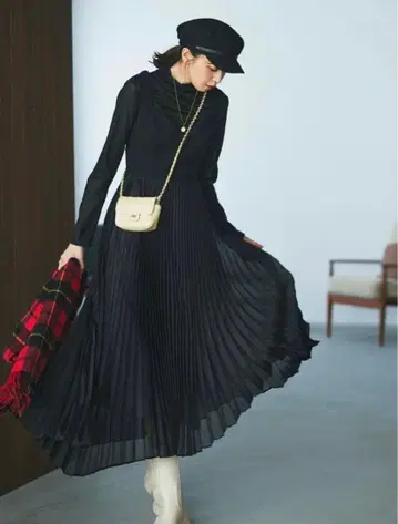 아푸와이저 리셰 뷔스티에 도킹 점프 스커트