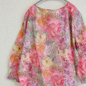 미사용 새상품 RISESTEP 라이즈스텝 리버티 블라우스 넉넉한 사이즈