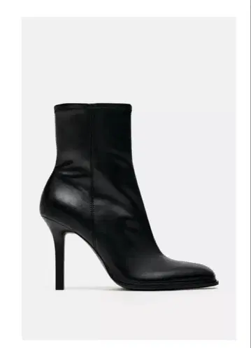 ZARA 스트레치 하이힐 앵클부츠
