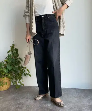 doudou 아이노데 스트레이트 팬츠