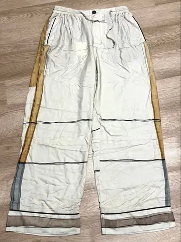 ZARA 오버 사이즈 팬츠