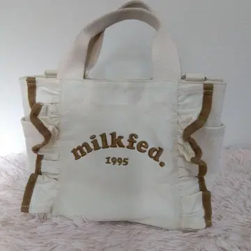 밀크페도 프릴 토트백 화이트 베이지