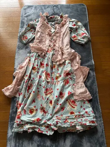 핑크하우스 원피스와 롱베스트