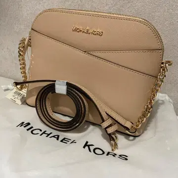 미사용 새상품 MICHAEL KORS 베이지 크로스 바디백