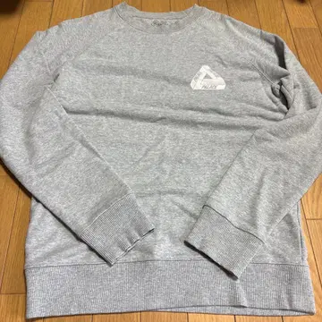 PALACE 그레이 맨투맨 L 사이즈 팔라스 L