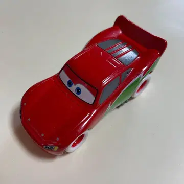 토미카 카즈토미카 라이트닝 맥퀸 (홀리데이 타입 2024)