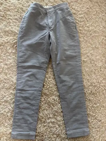 그레이 슬림핏 캐주얼 팬츠