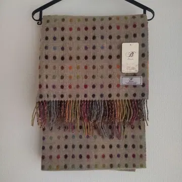 미사용 bronte 대형 스톨 머플러 퓨어 메리노울 도트 무늬