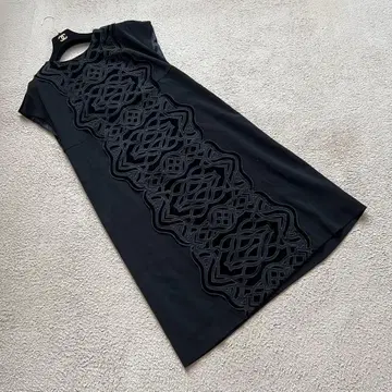 미사용 택 포함 히로코비스 롱 원피스 벨로아 자수 절개 블랙