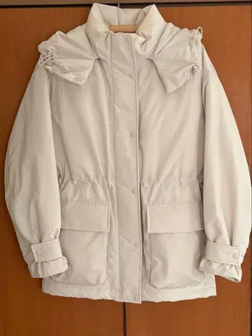 유니클로 다운 자켓 여성용 M