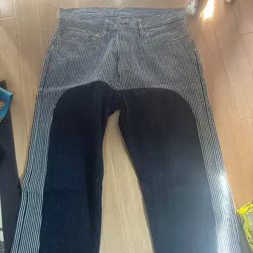 KOJIMA GENES 스트라이프 데님 팬츠