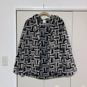 <6(ROKU)> KIKA PILE HOODIE/상의