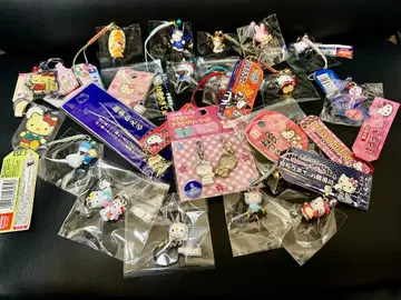 헬로키티 지역 한정 스트랩 등 세트 묶음 판매