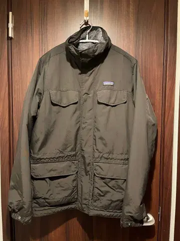 Patagonia 이스마 파카 (블랙, S 사이즈)