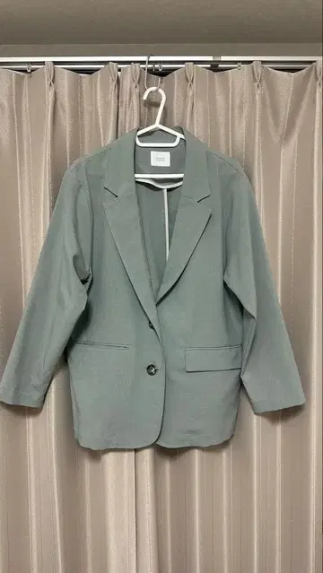 LOWRYS FARM 그레이 테일러드 자켓