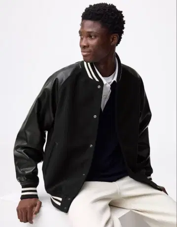 GU 코지 멜톤 스타디움 점퍼 M BLACK 블랙