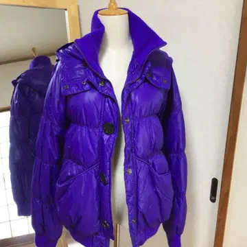 퍼플 후드 부착 다운 자켓