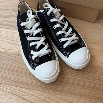 미사용 새상품 MOONSTAR 블랙 캔버스 스니커즈 23cm