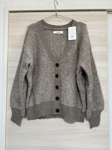 anuke 부클 니트 가디건 새상품!