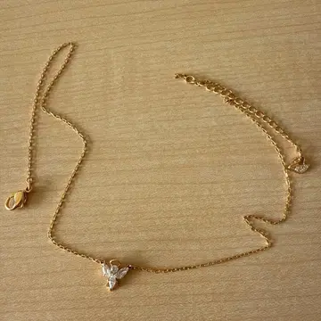 골드 하트형 참 스완 목걸이