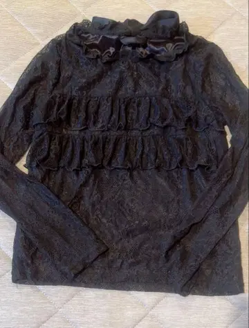 블랙 레이스 프릴 리본 긴팔 상의