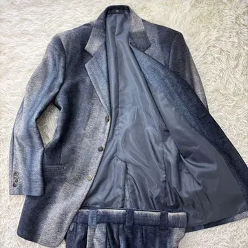 컨디션 최상 초레어 조브주노 남자의 수트 그라데이션 네이비 46