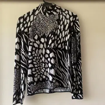 이타리야 동물 패턴 긴팔 셔츠