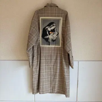 뱅크시 트렌치코트 M 사이즈