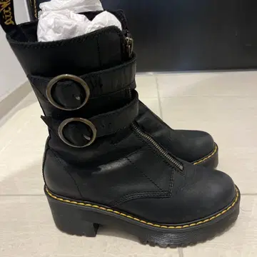 Dr.Martens 닥터마틴 부츠 사이드코어