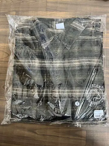 아이묭 플란넬 셔츠