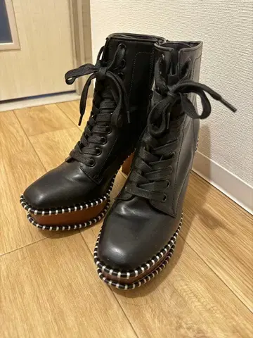 moussy 레이스업 하이힐 부츠