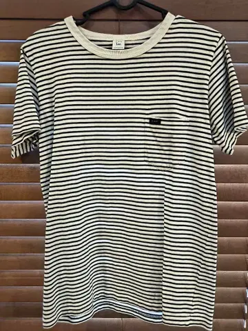 리 스트라이프 티셔츠 S 사이즈