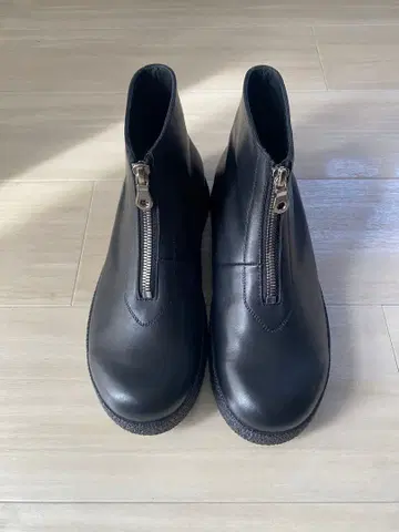 BEAUTIFUL SHOES 프론트 지퍼 부츠