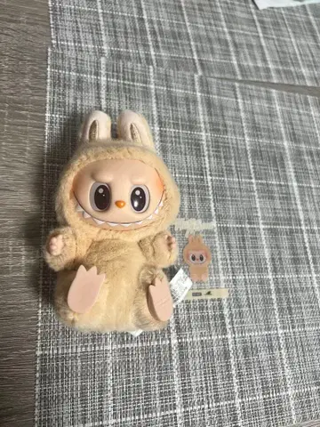 THE MONSTERS Have a Seat POPMART