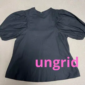 ungrid 언그리드 블랙 퍼프 슬리브 오부 소매 셔츠