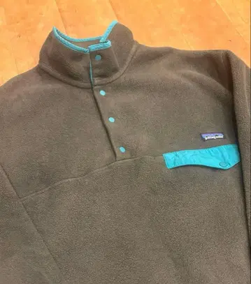 파타고니아 신틸라 스냅t L 사이즈