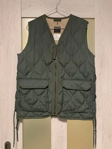 [ TAION ] 퀼팅 다운 베스트