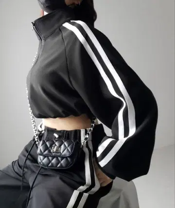 스트라이프 블랙 자켓