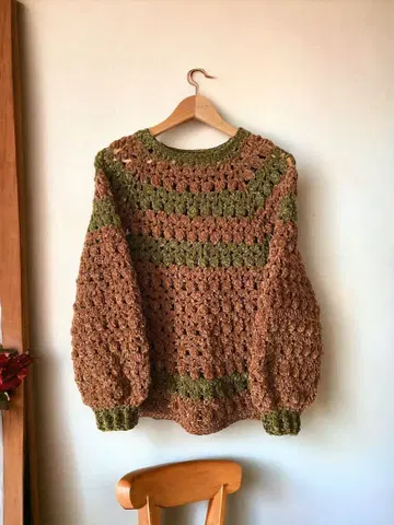 [ 핸드메이드 ] 루즈핏 꽈배기 스웨터